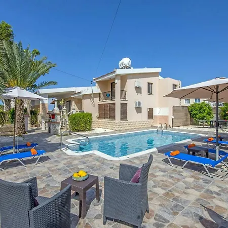 Villa Coral Bay With Pool *